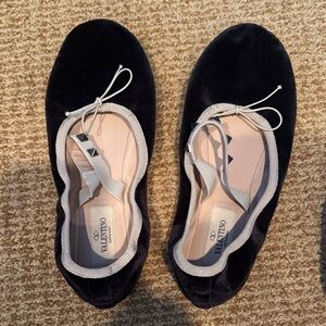 Valentino Women's Black Velvet Ballet Flats
